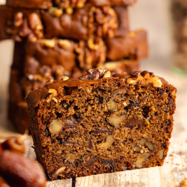 Dates Walnut
